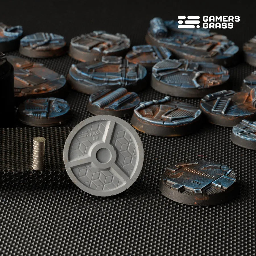 Spaceship Corridor Bases Round 40mm (x5)-Gamers Grass-Radaddel
