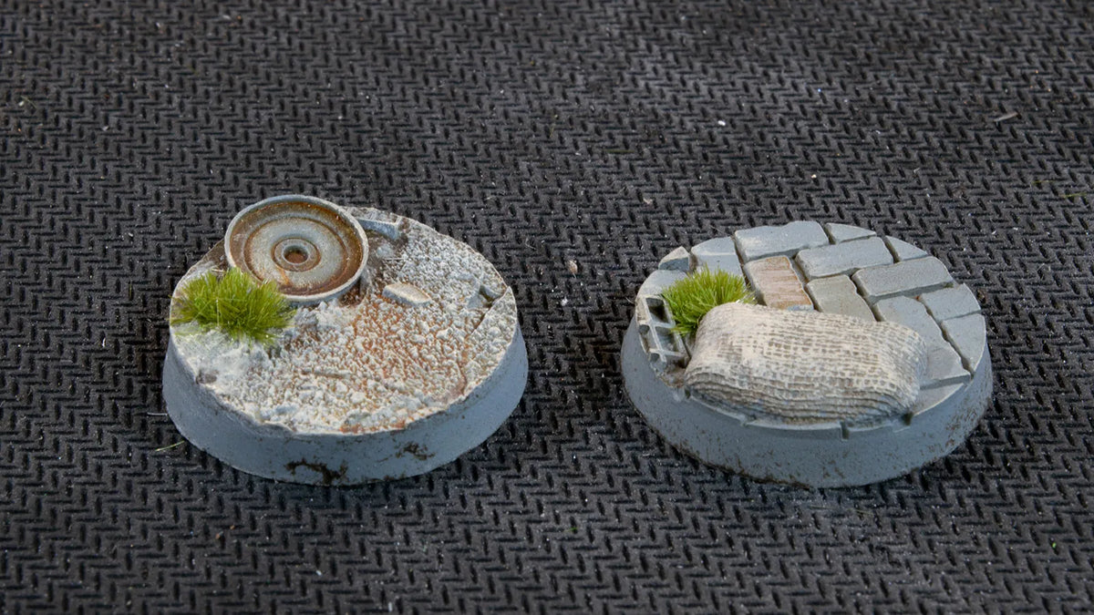 Round Urban Warfare Bases 25mm (x10)-Gamers Grass-Radaddel